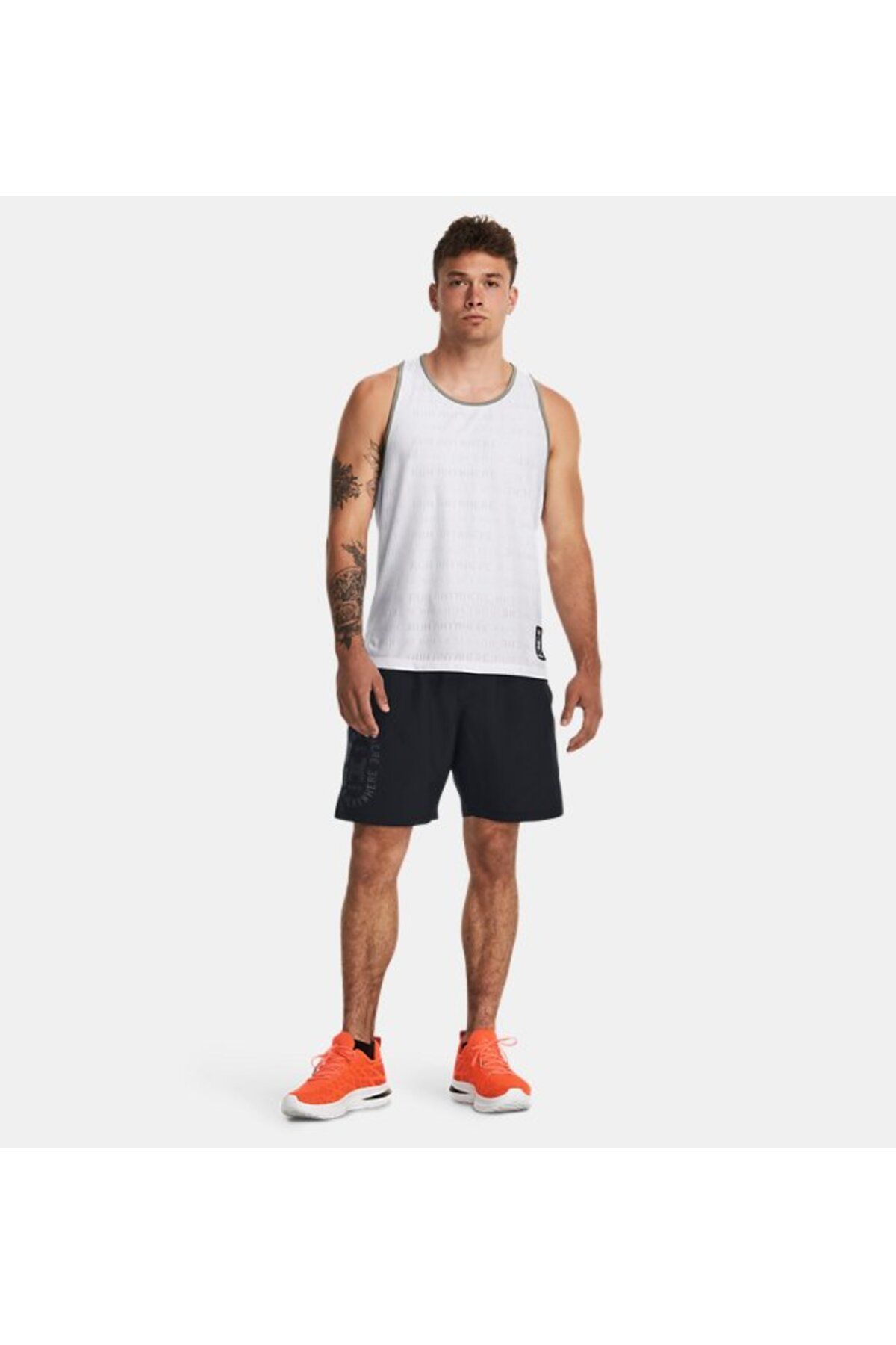 شورت ورزشی مشکی مردانه UA در همه جا کوتاه 1379294 001 رانینگ می شود Under Armour