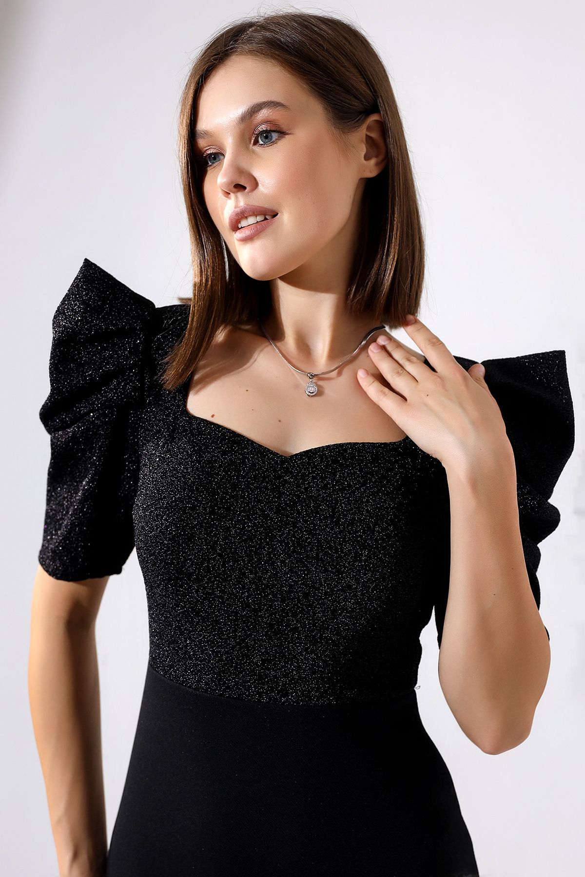 Moda MiraGül-Glittery High Shoulder Detailed Fish Dress 4