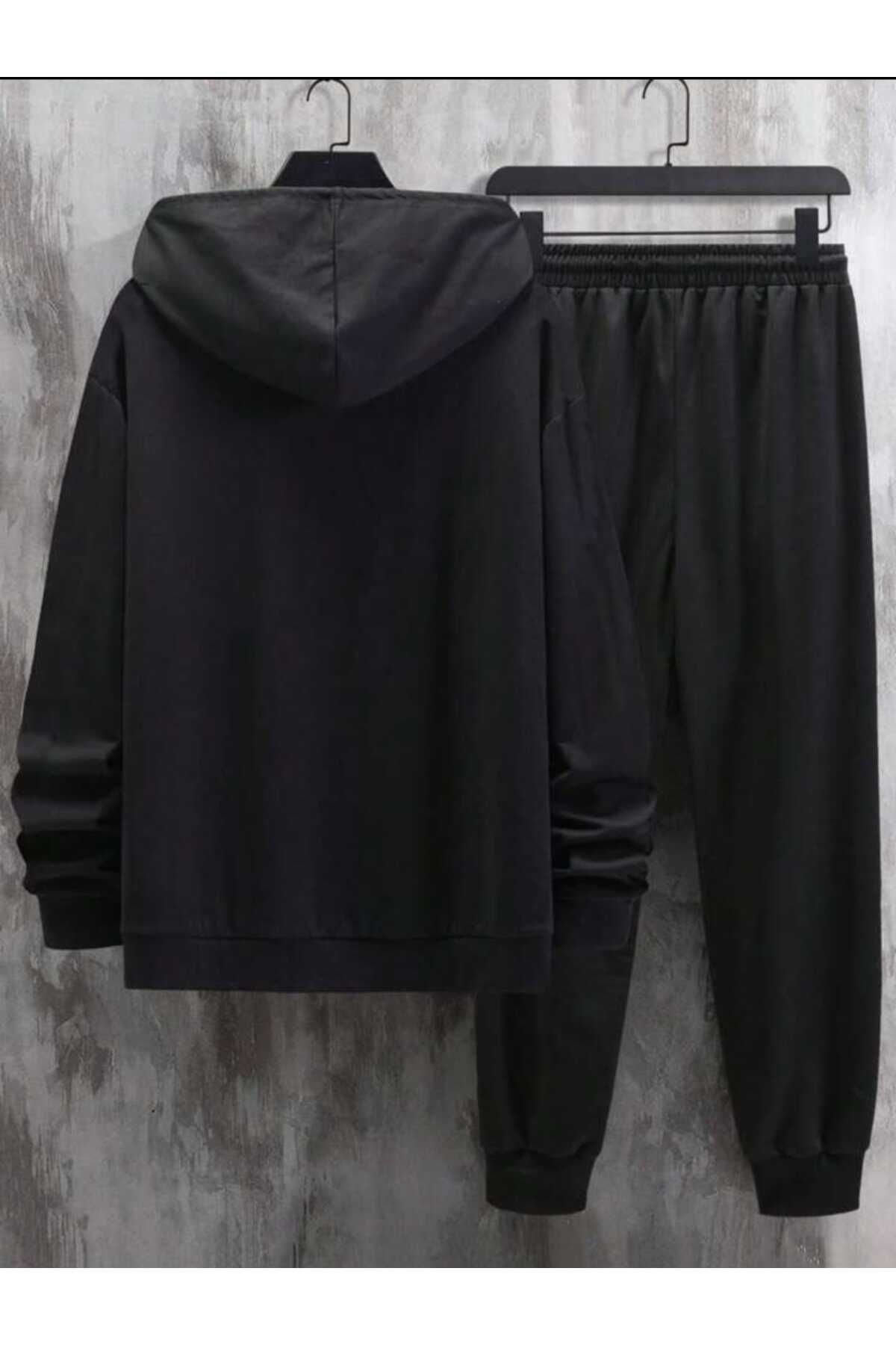 Plain black sales tracksuit mens