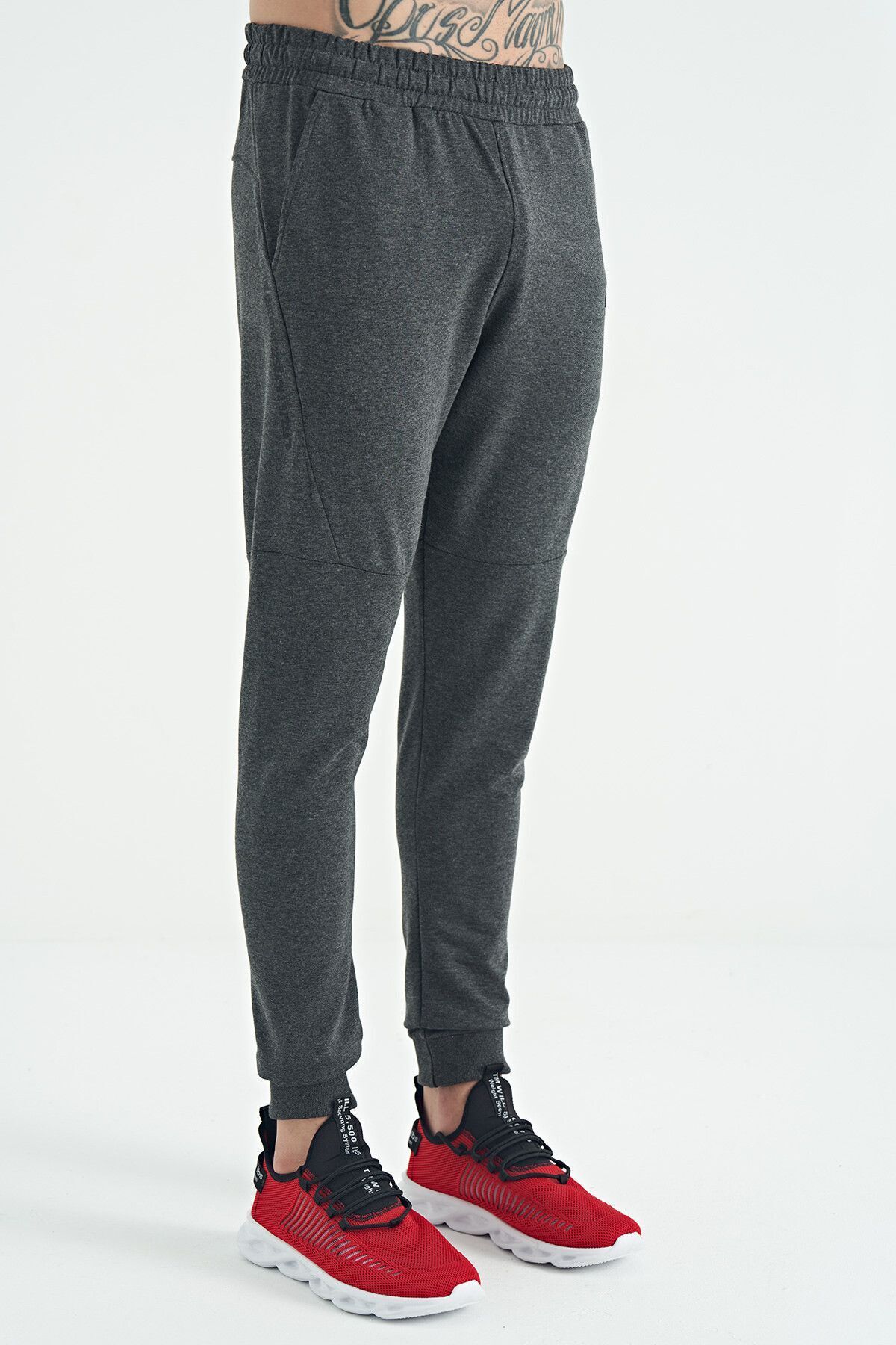 Nike flux shop baseball joggers