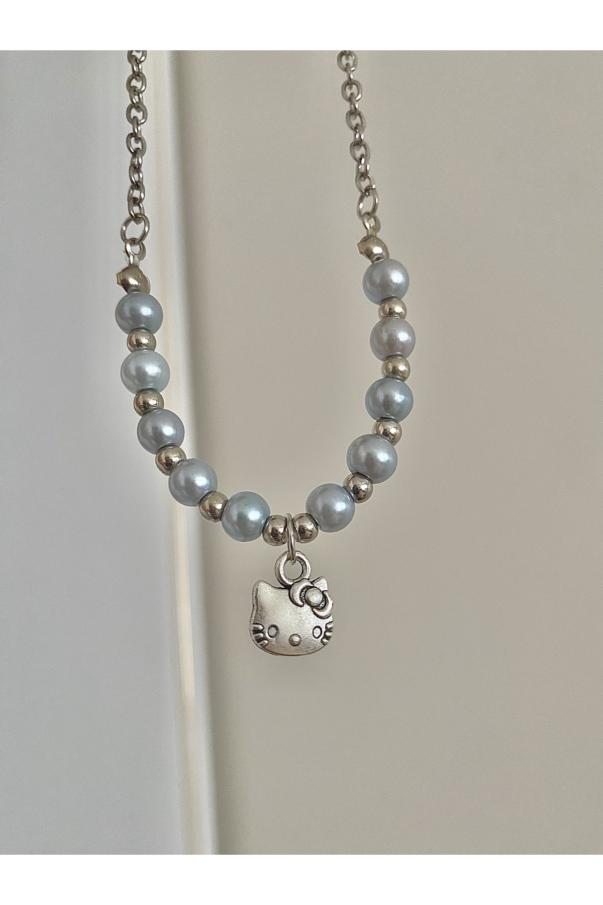 Pearl hello 2025 kitty necklace