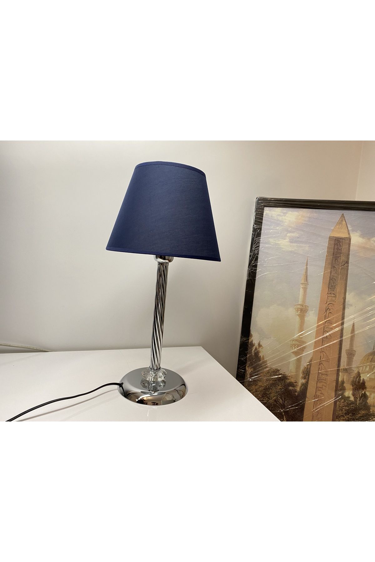 asellus-Mette Twisted Lampshade with crystal detail, stol lamp, Table Lamp chrome Plated (silver color) 2