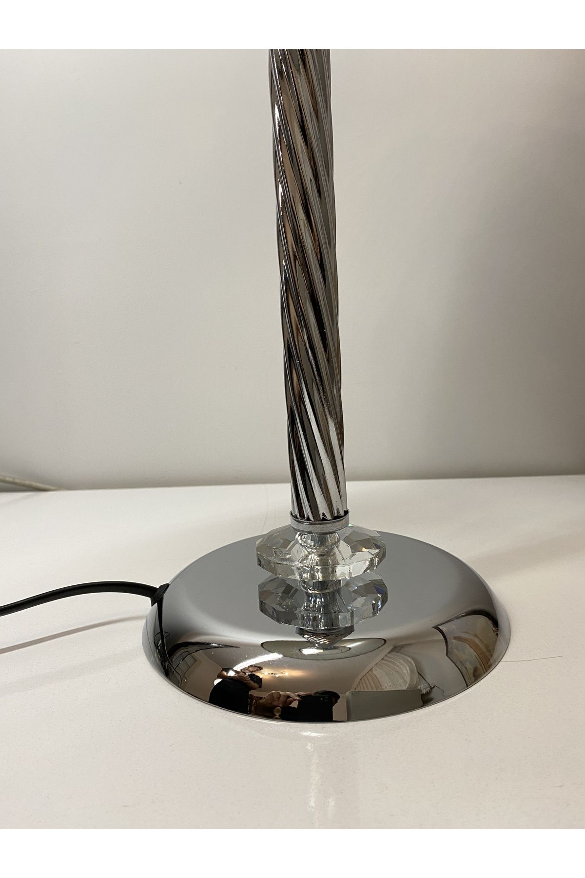 asellus-Mette Twisted Lampshade with crystal detail, stol lamp, Table Lamp chrome Plated (silver color) 4