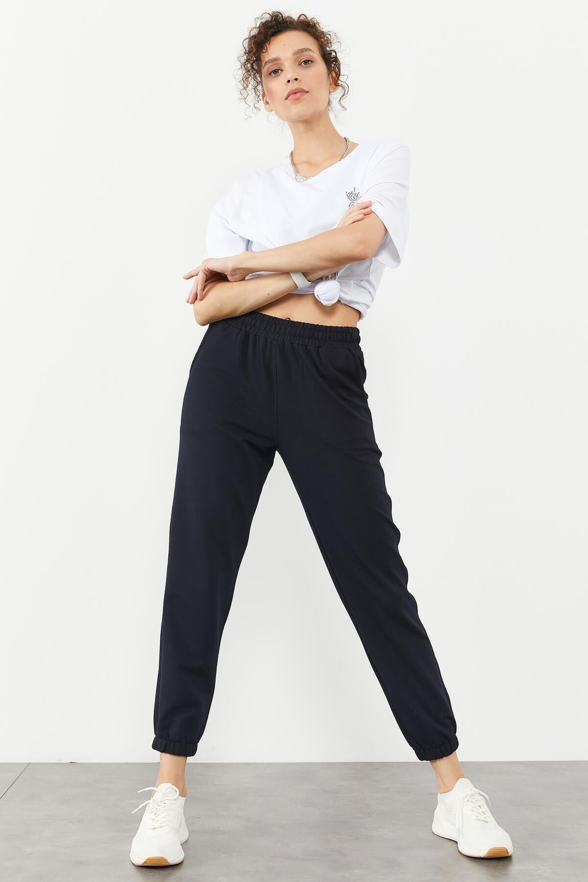 Womens tight shop fitted tracksuit bottoms