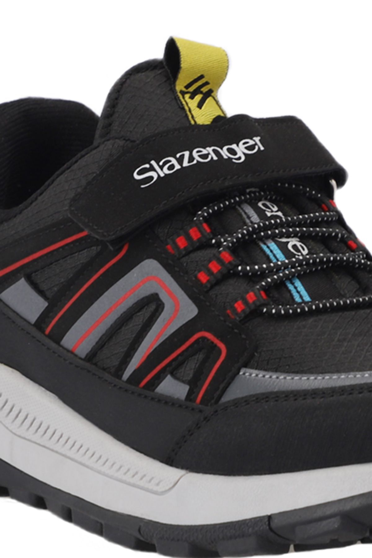 Slazenger کفش کتانی دخترانه KROSS مشکی / قرمز