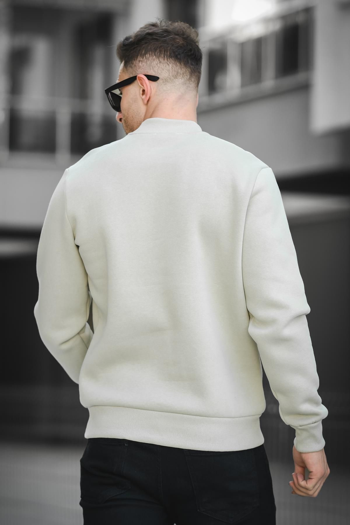 Embroidered outlet turtleneck mens