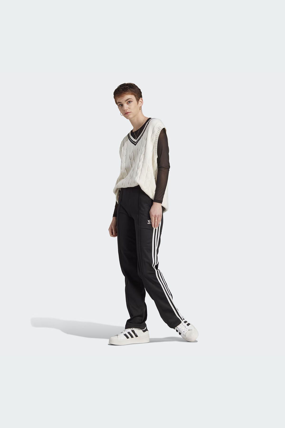 Adidas sweatpants and shirt discount