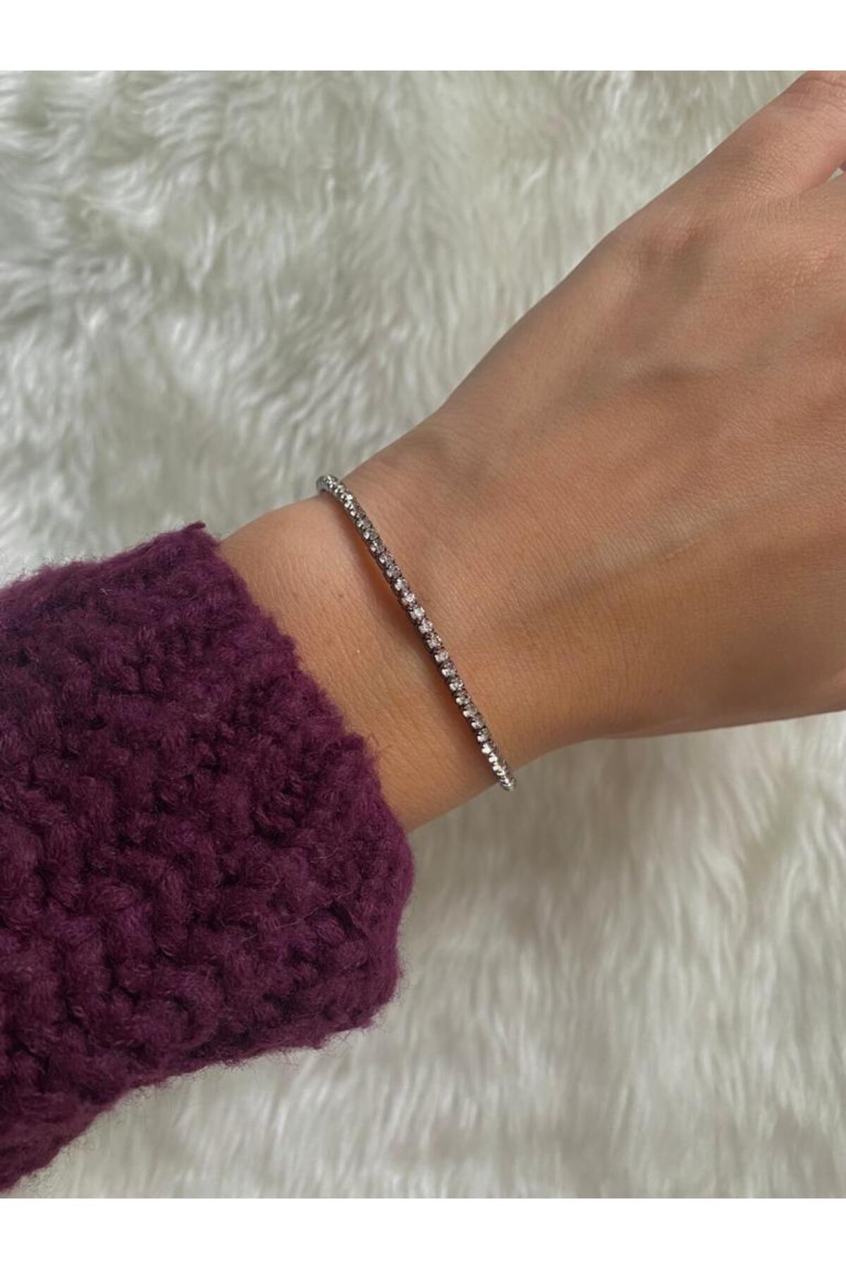 Elasticated Zircon Bracelet