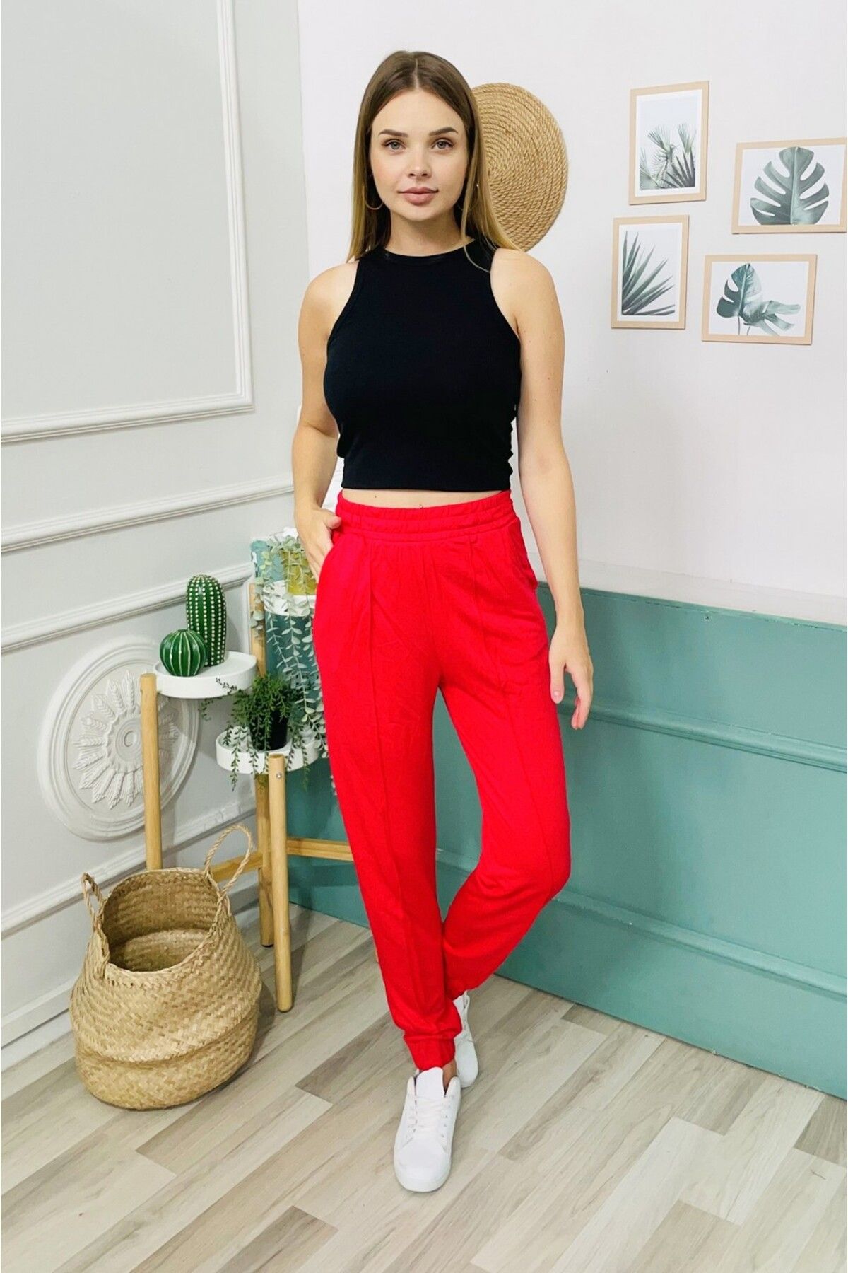 Thin tracksuit sales