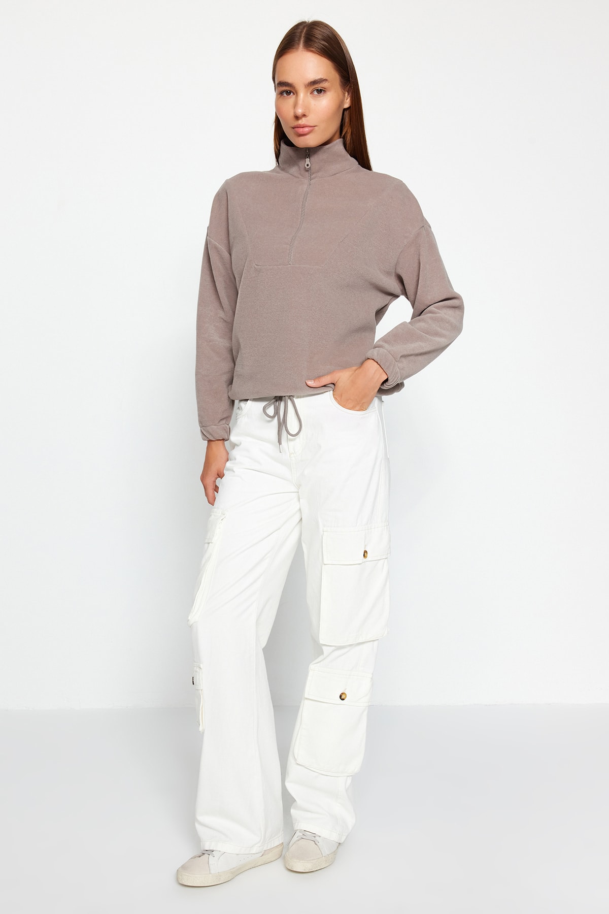 Trendyol Collection Detailní pletená mikina s kamenným zipem