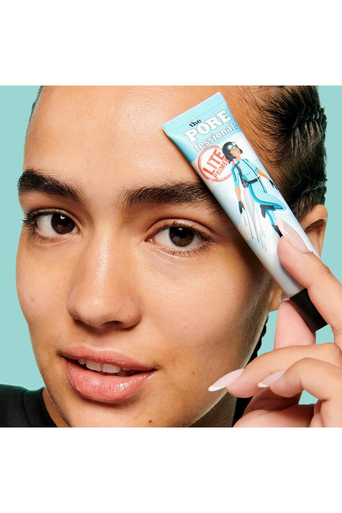 benefit cosmetics-The Pore fessional Lite Primer 4
