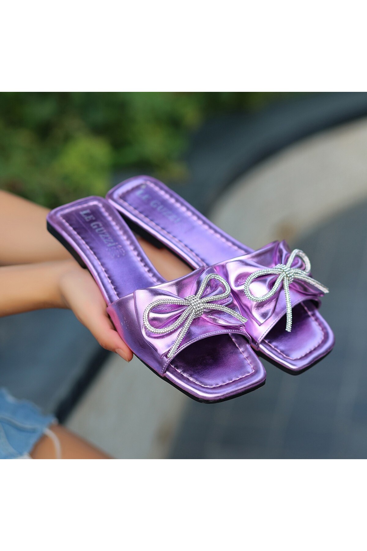 Ciar Lila Rugan Fiyonklu Terlik