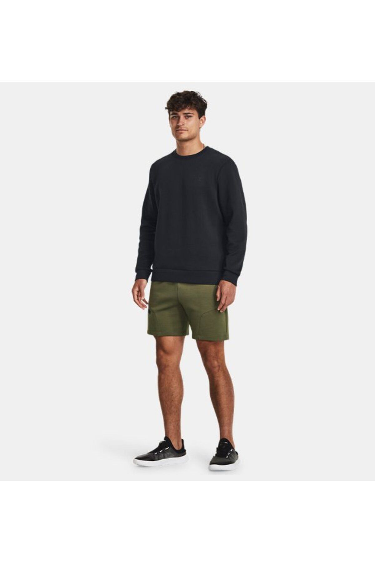 شورت ورزشی سبز مردانه های ناپایدار در UA 1379809 390 Under Armour