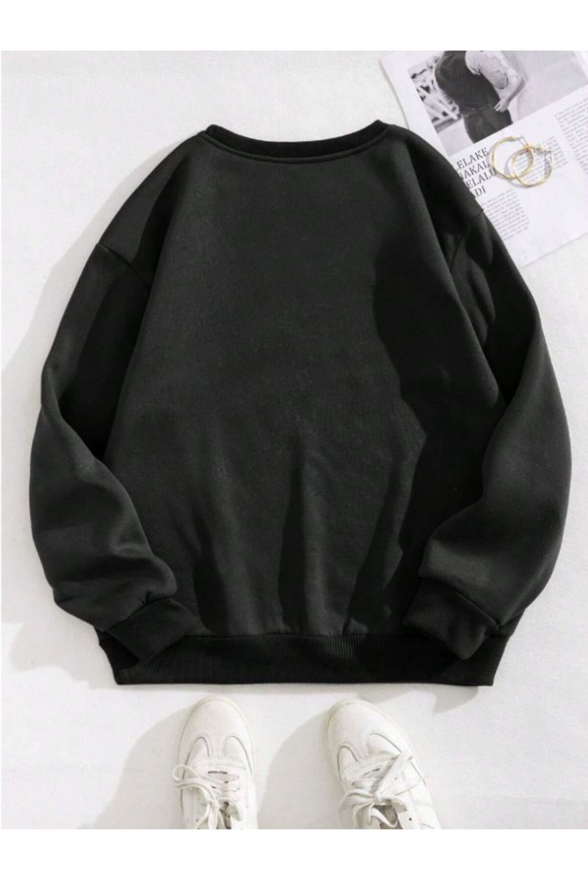 Plain black crew cheap neck sweatshirt women's