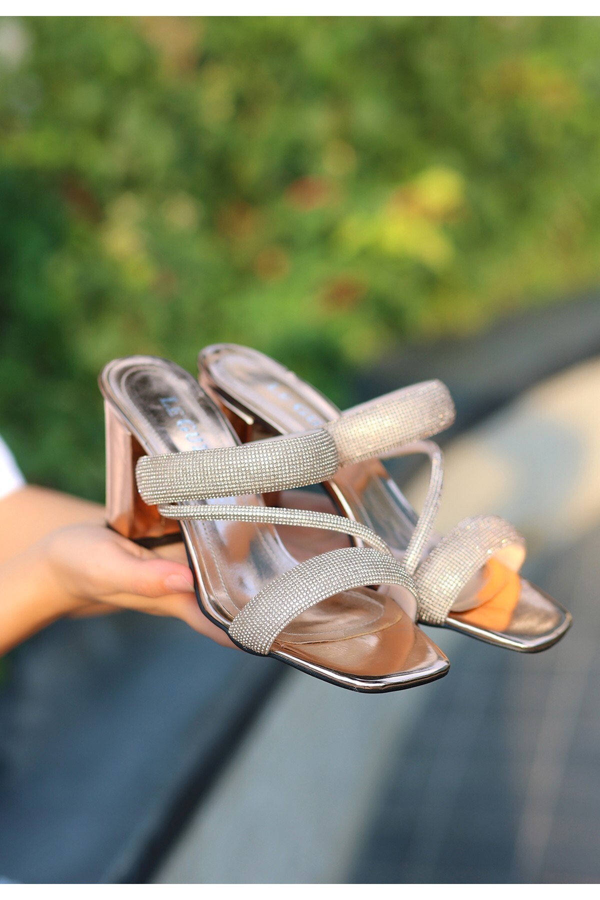 Rase Bakır Rugan Topuklu Terlik