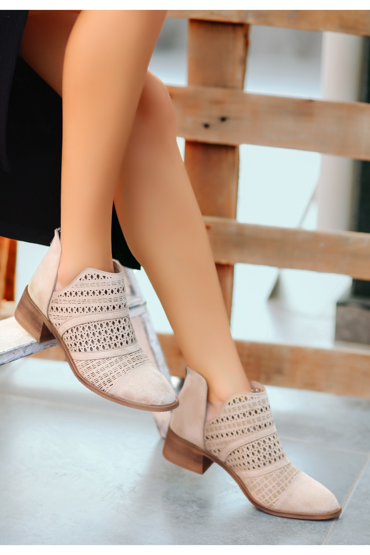 Lissa Bej Süet Topuklu Bot