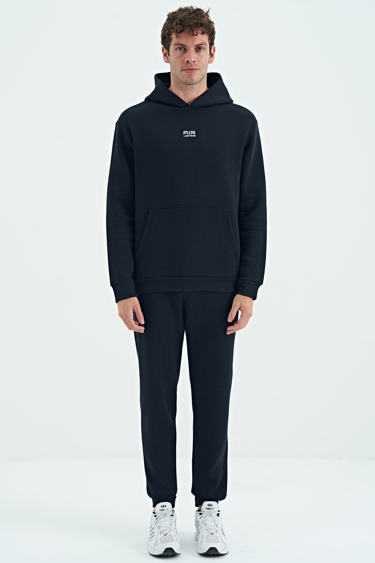 Nike air rose gold discount tracksuit
