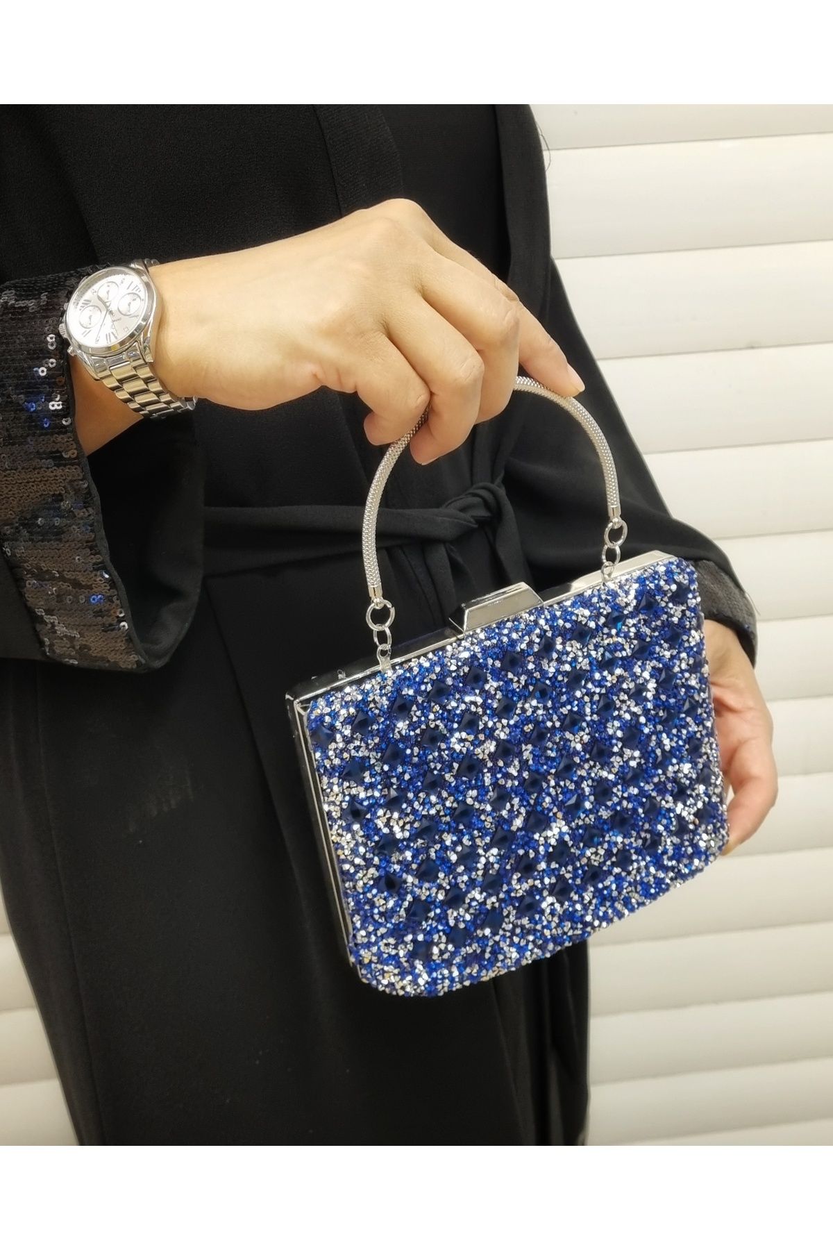 GP GUES POLO-WOMEN'S BLUE CRYSTAL STONE EVENING BAG 3