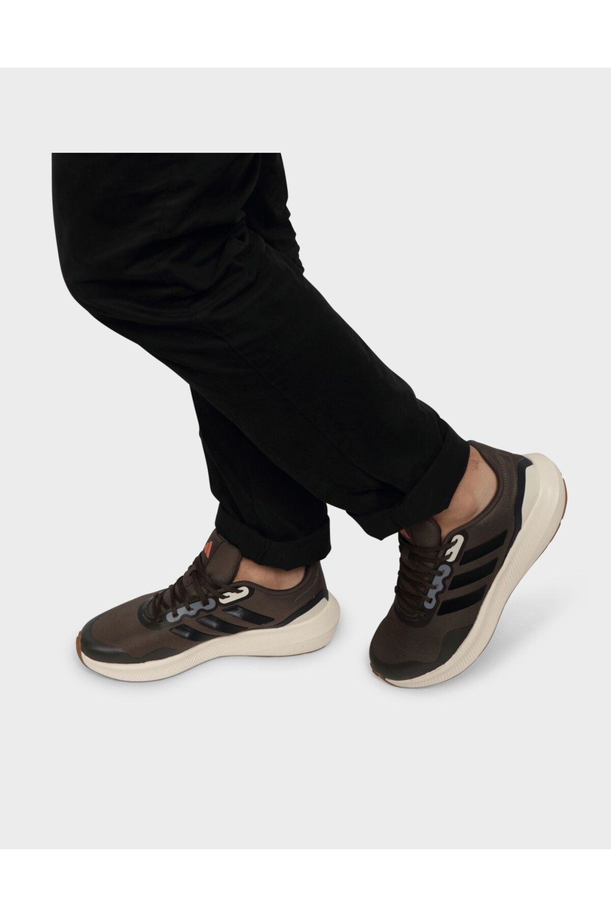 adidas کفش ورزشی دویدن با کفی راحت و انعطاف پذیر روزانه یونیسکس