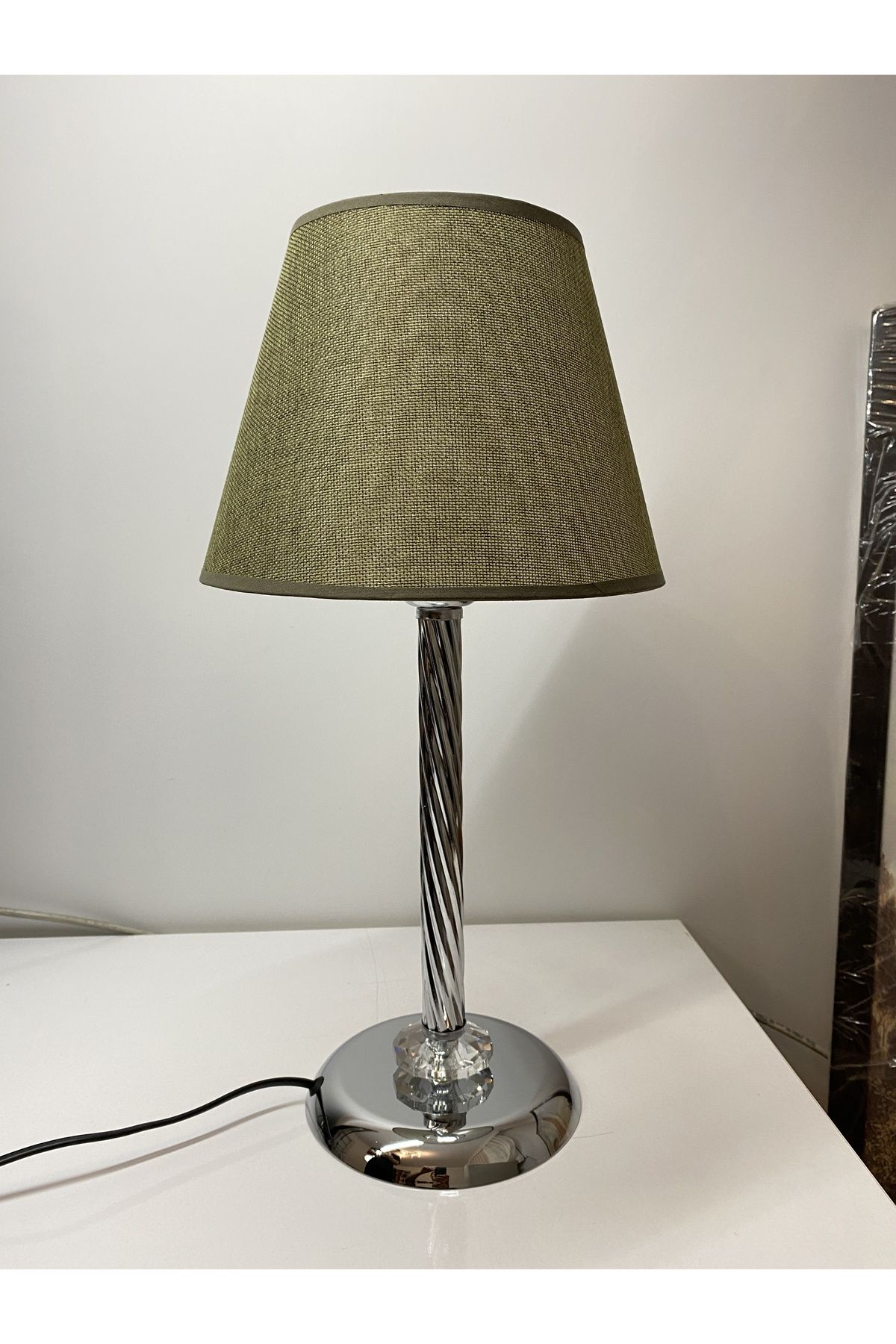 asellus-Mette Twisted Lampshade with crystal detail, stol lamp, Table Lamp chrome Plated (silver color) 8