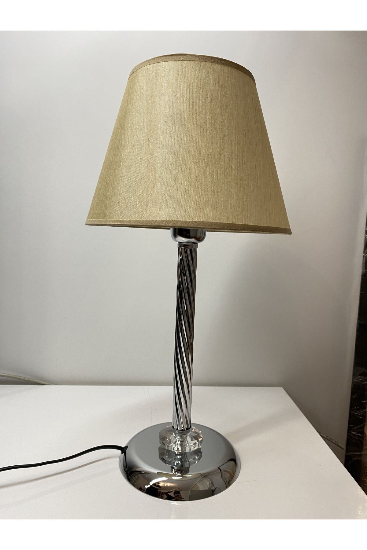 asellus-Mette Twisted Lampshade with crystal detail, stol lamp, Table Lamp chrome Plated (silver color) 6