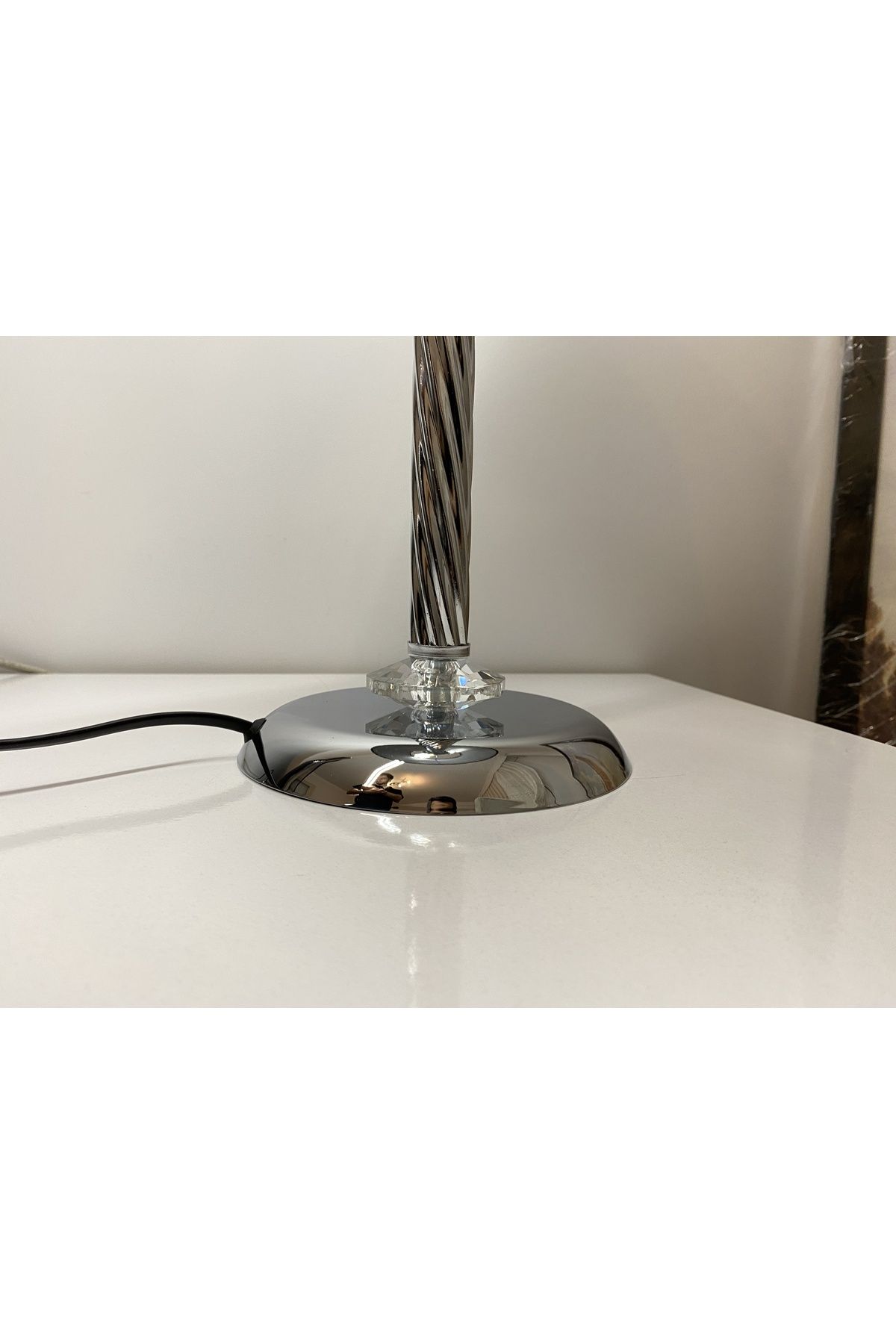 asellus-Mette Twisted Lampshade with crystal detail, stol lamp, Table Lamp chrome Plated (silver color) 6