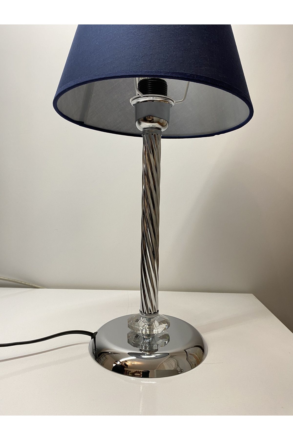 asellus-Mette Twisted Lampshade with crystal detail, stol lamp, Table Lamp chrome Plated (silver color) 8