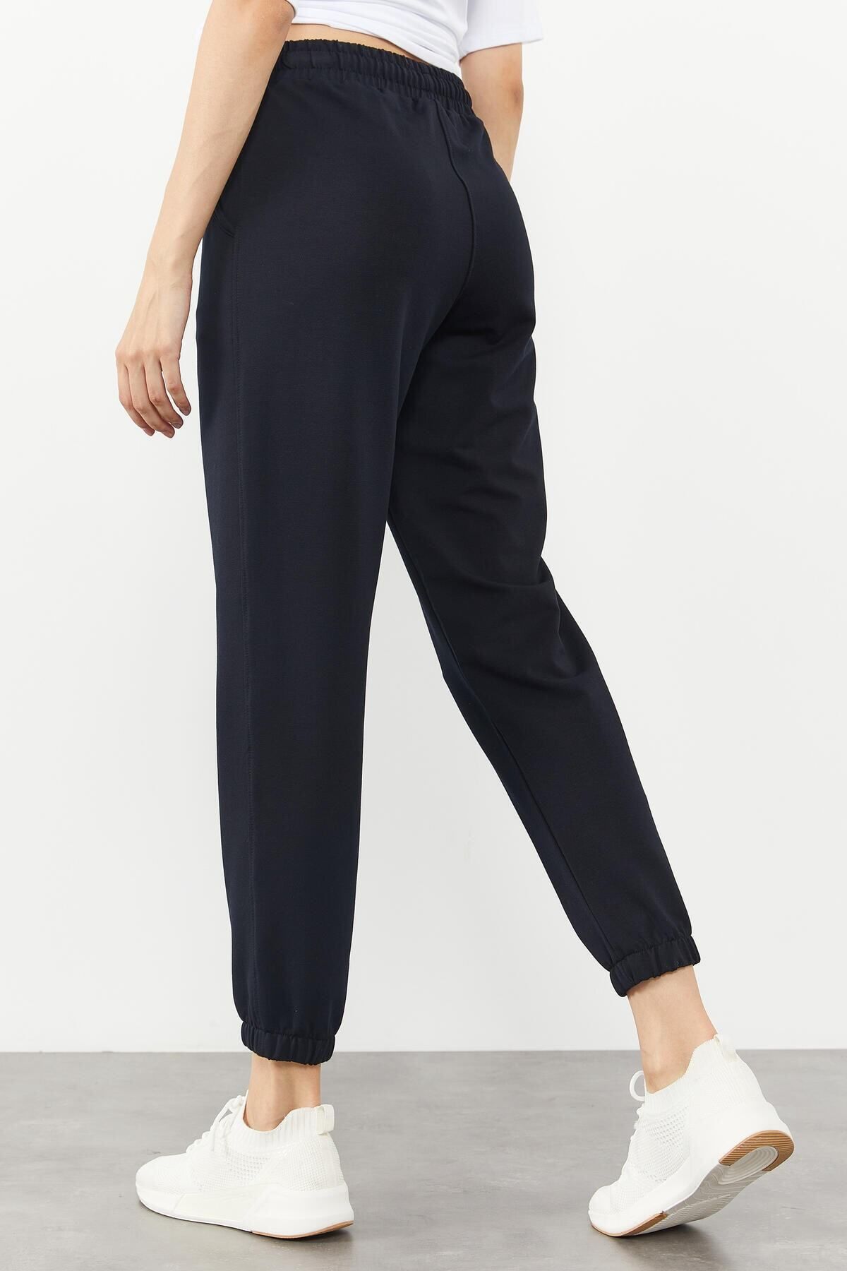 Tight fit tracksuit womens hotsell