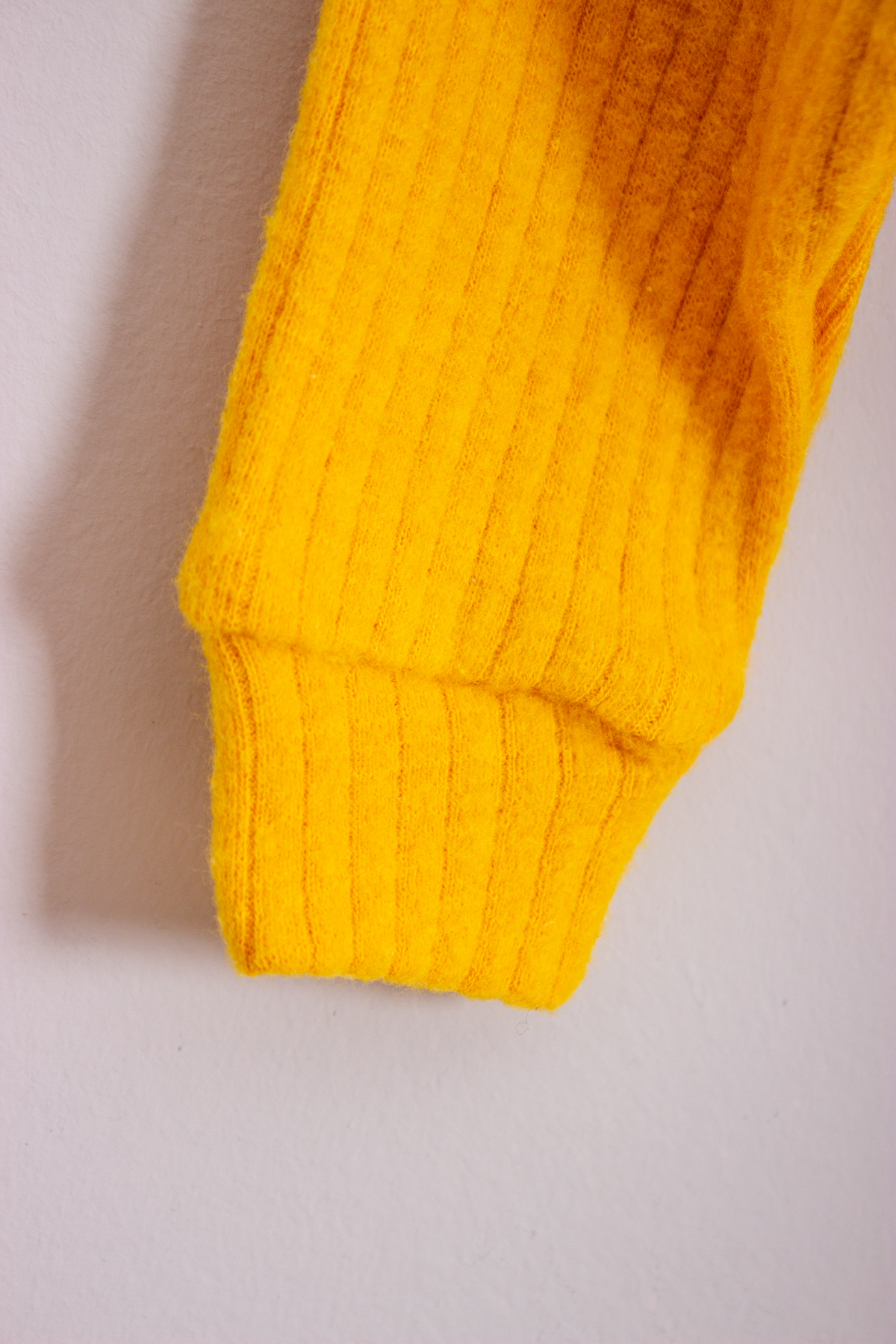 ADABEBEK %100 Pamuk Ahşap Düğmeli Kapşonlu Fitilli Tarz Şapkalı Bebek Tulum fotoğrafı 3 (önizleme)