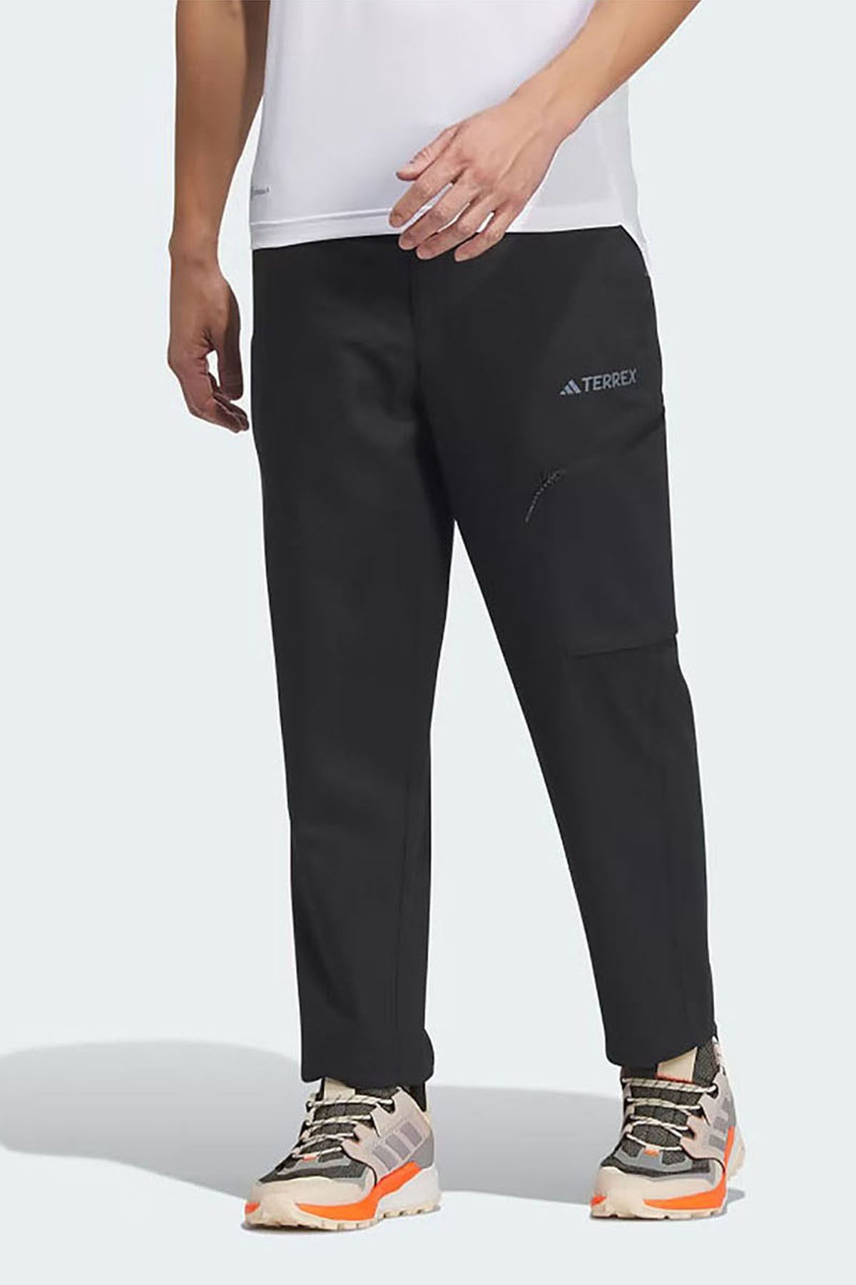 Nmd sweatpants deals