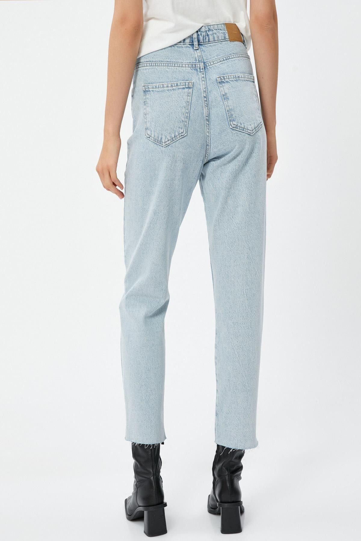 Kadın Açik Indigo Jeans