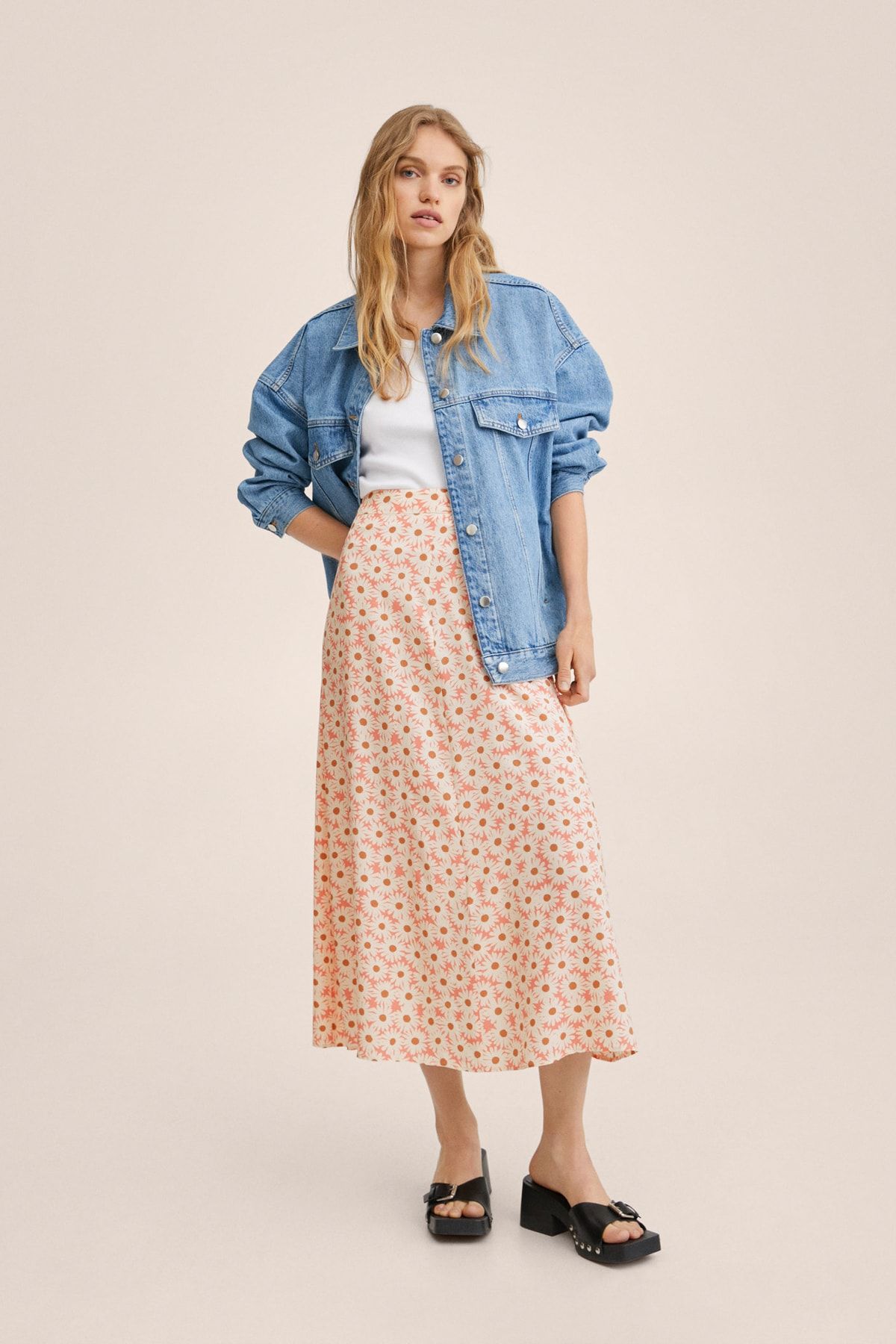 complete the look image