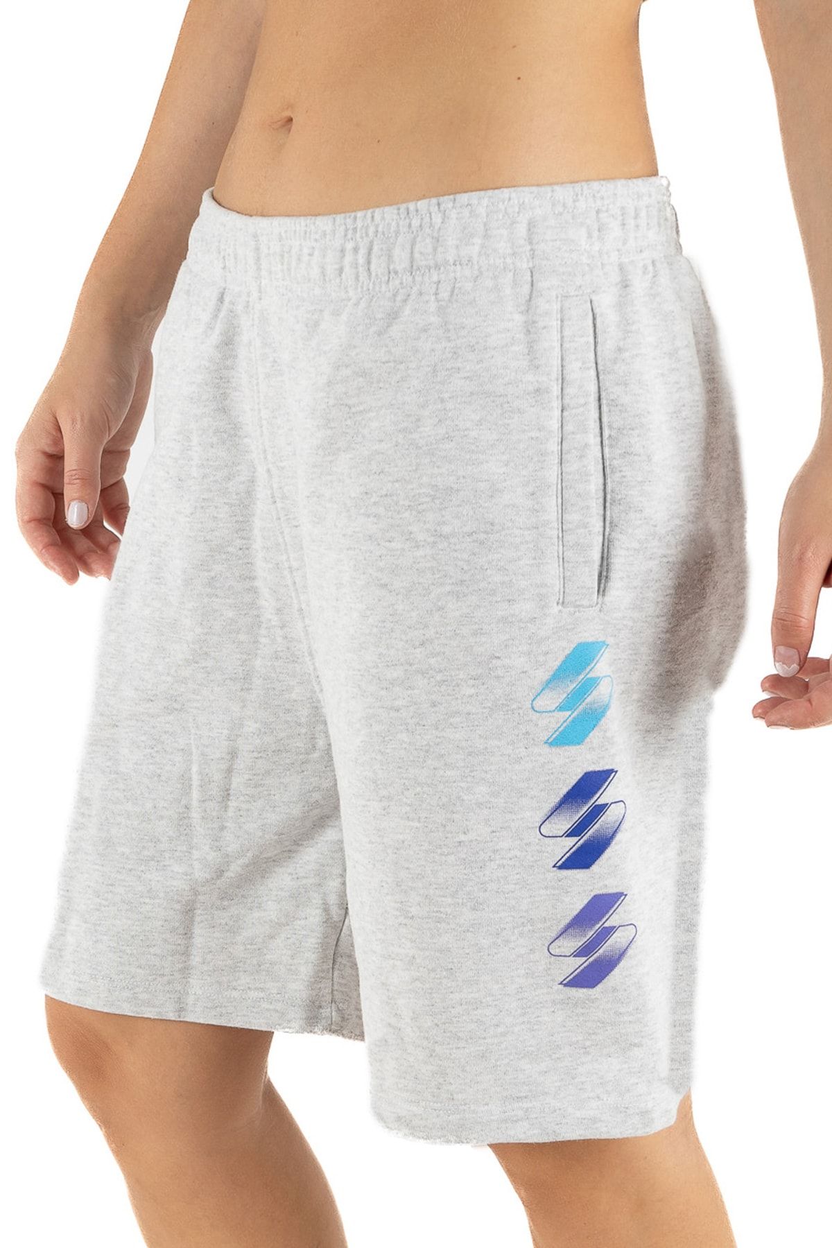 SUPERDRY-Pantaloni scurti și bermude Femei / Fete CADET GREY MARL 2