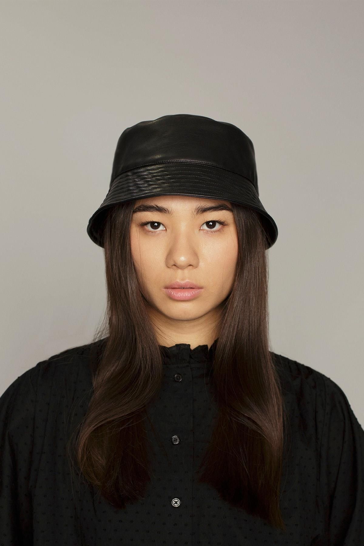 Black leather hot sale bucket hat
