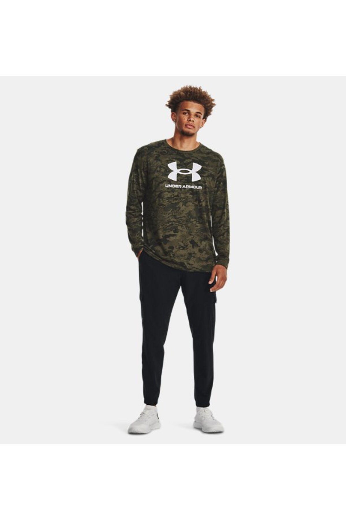 Under Armour-Men's UA Stretch Woven Cargo Sweatpants 1380358-001 3