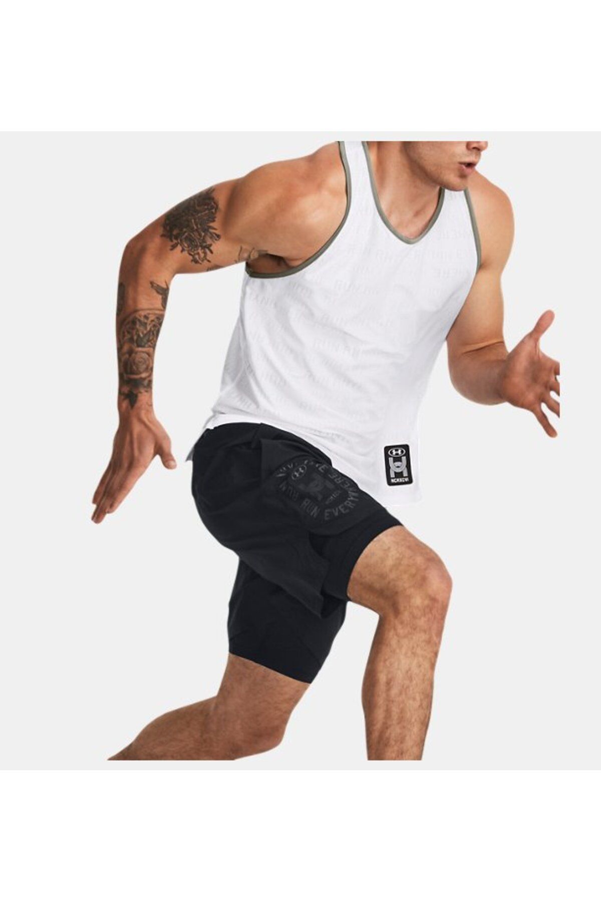 شورت ورزشی مشکی مردانه UA در همه جا کوتاه 1379294 001 رانینگ می شود Under Armour