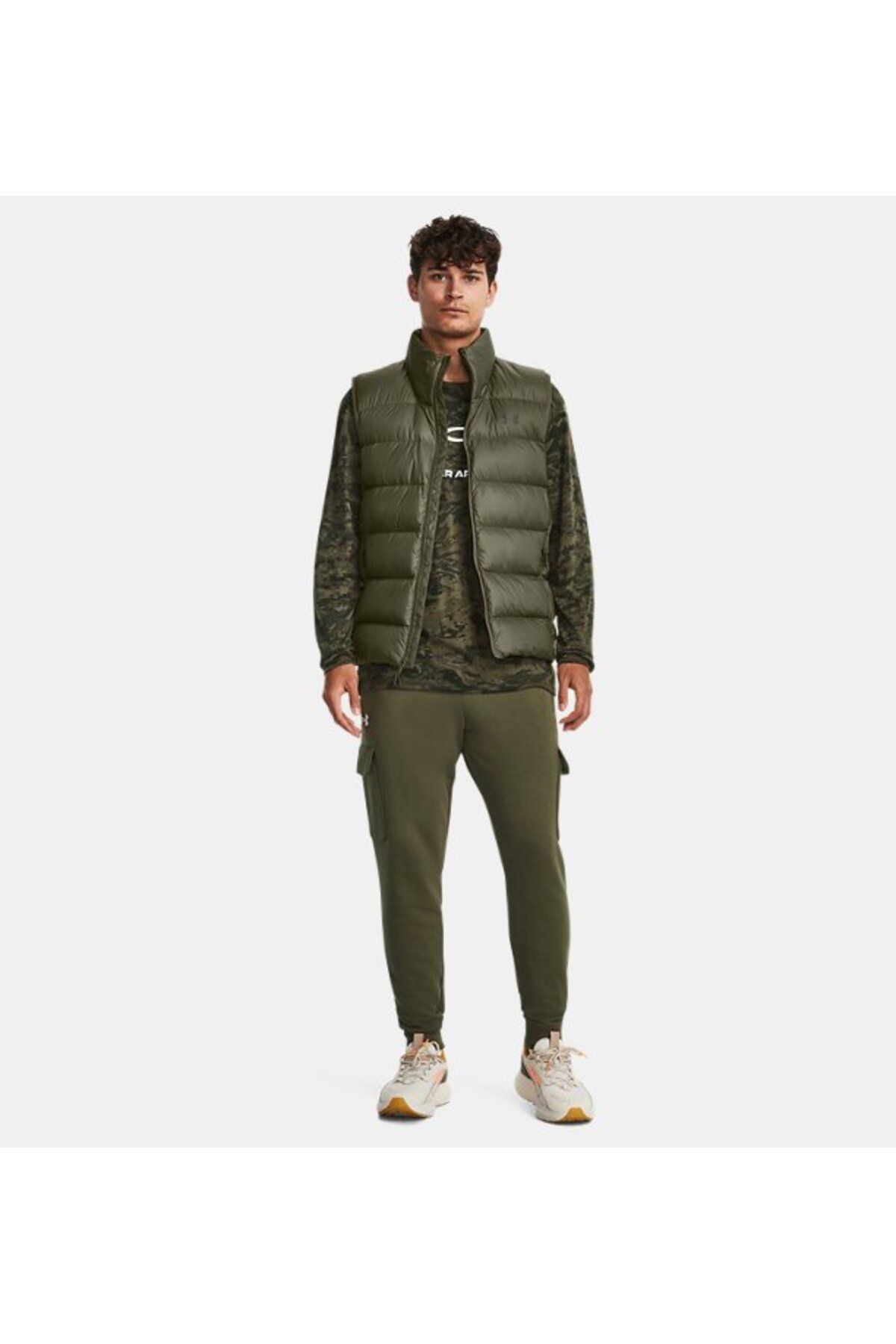 شلوار گرمکن ورزشی سبز مردانه رقیب آقایان باری ششم شش 1382134 390 Under Armour
