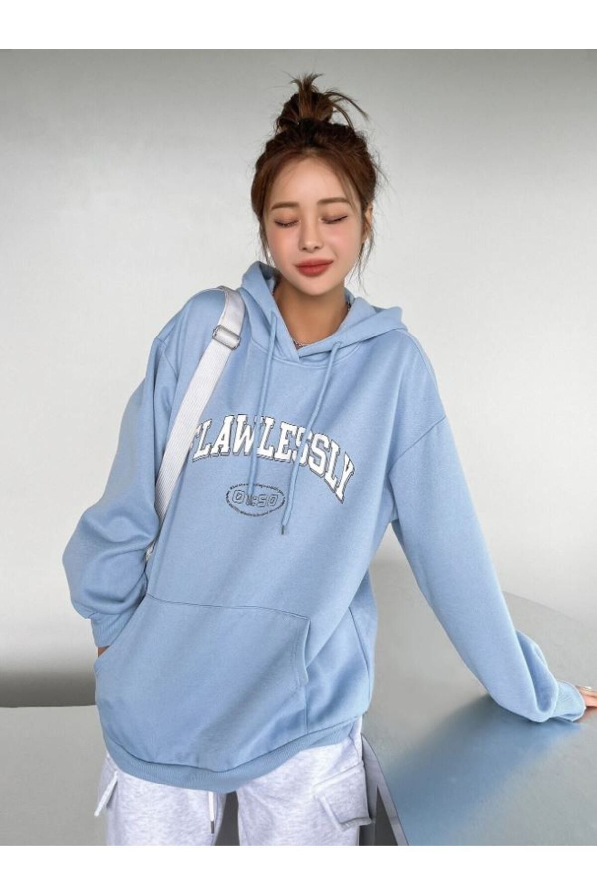 MODAR CH Flawlessly Sweatshirt Baby Blue Printed Oversize Shawl