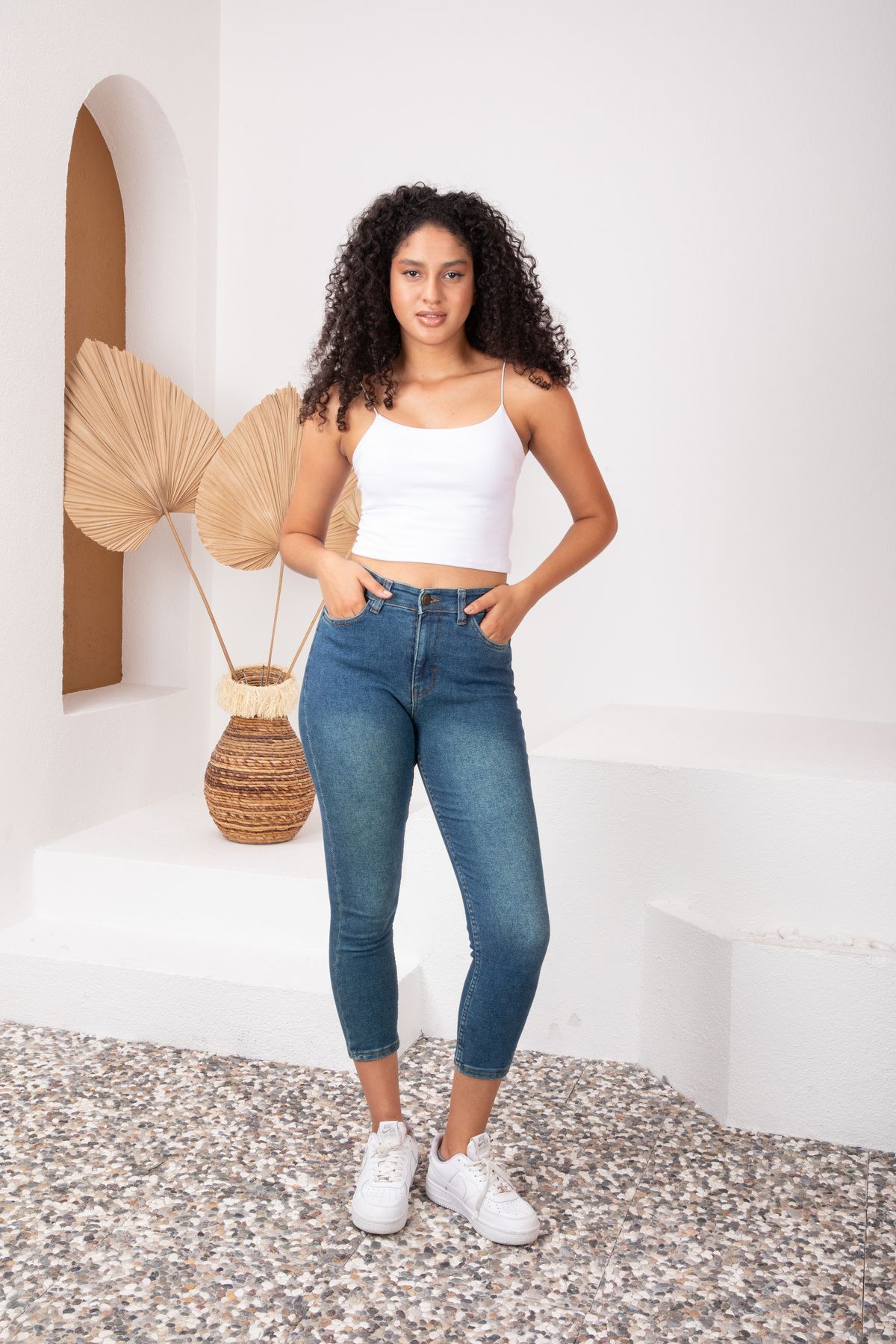 Jeany Jeans Ella Shaded Dark Blue High Waist Slim mom Jeans Trousers