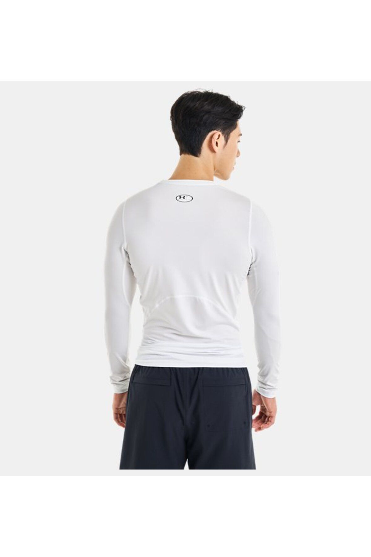 تی شرت ورزشی سفید مردانه آستین بلند Heatgear® Armor 1361524 100 Under Armour