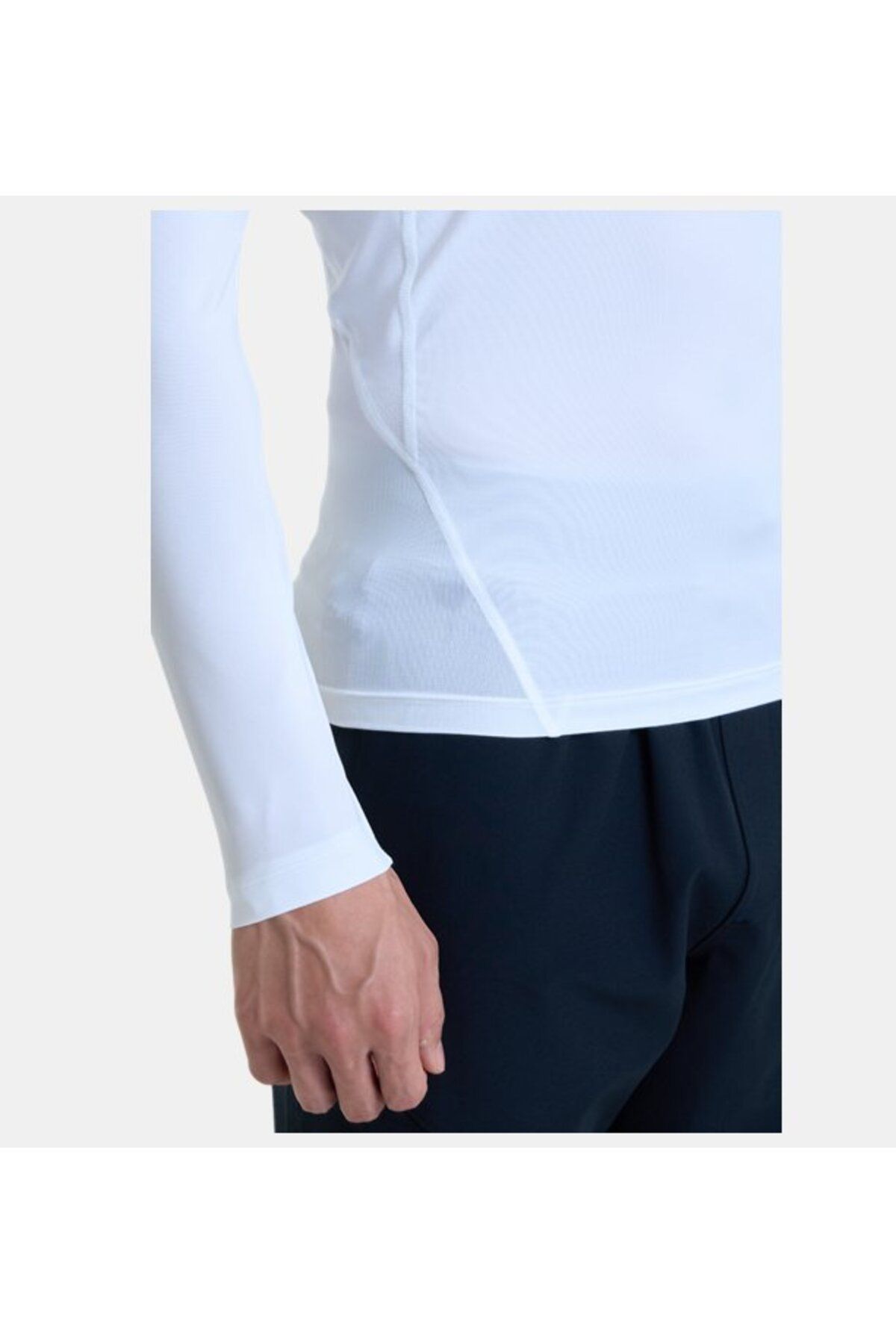 تی شرت ورزشی سفید مردانه آستین بلند Heatgear® Armor 1361524 100 Under Armour