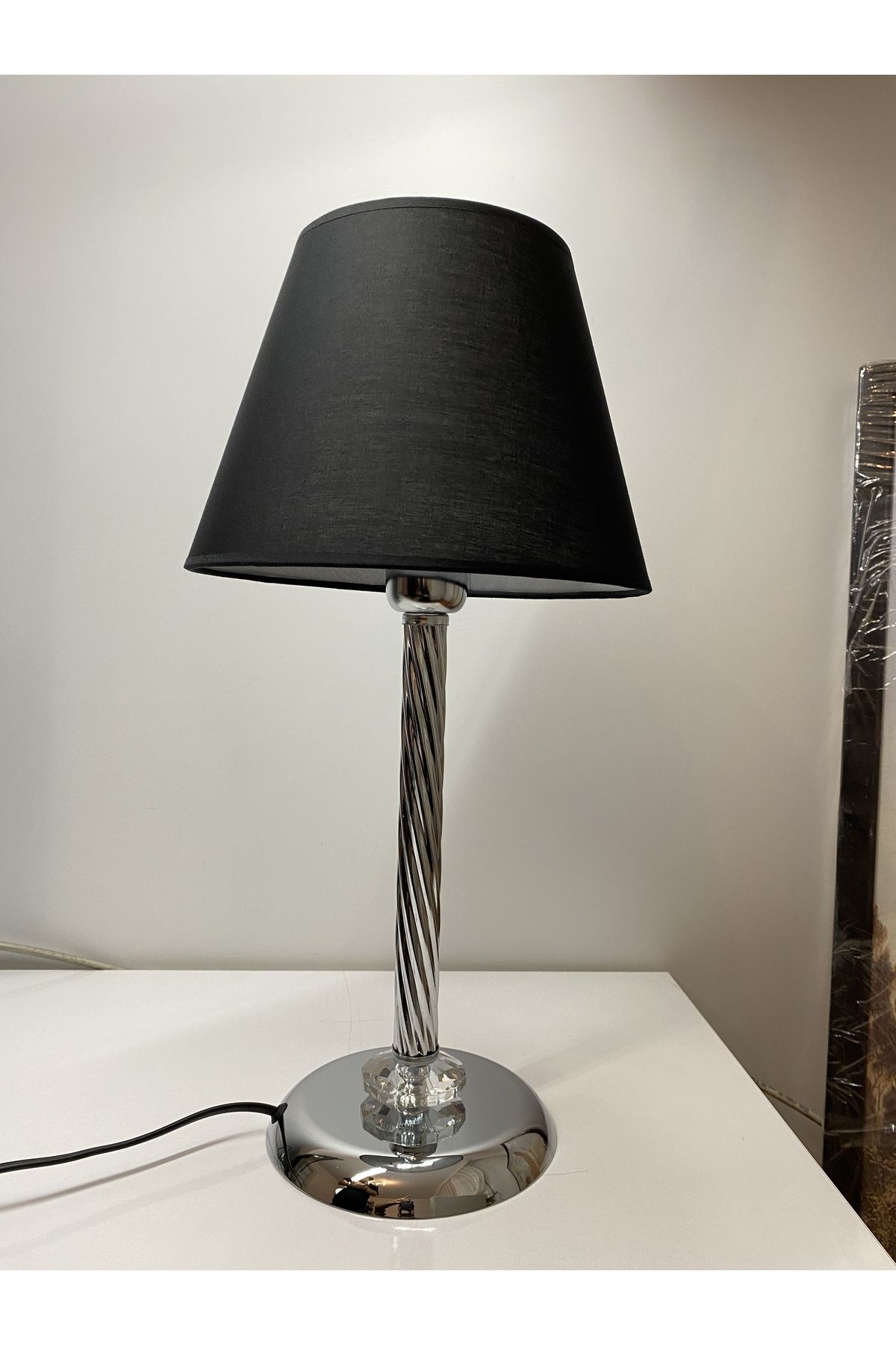 asellus-Mette Twisted Lampshade with crystal detail, stol lamp, Table Lamp chrome Plated (silver color) 7