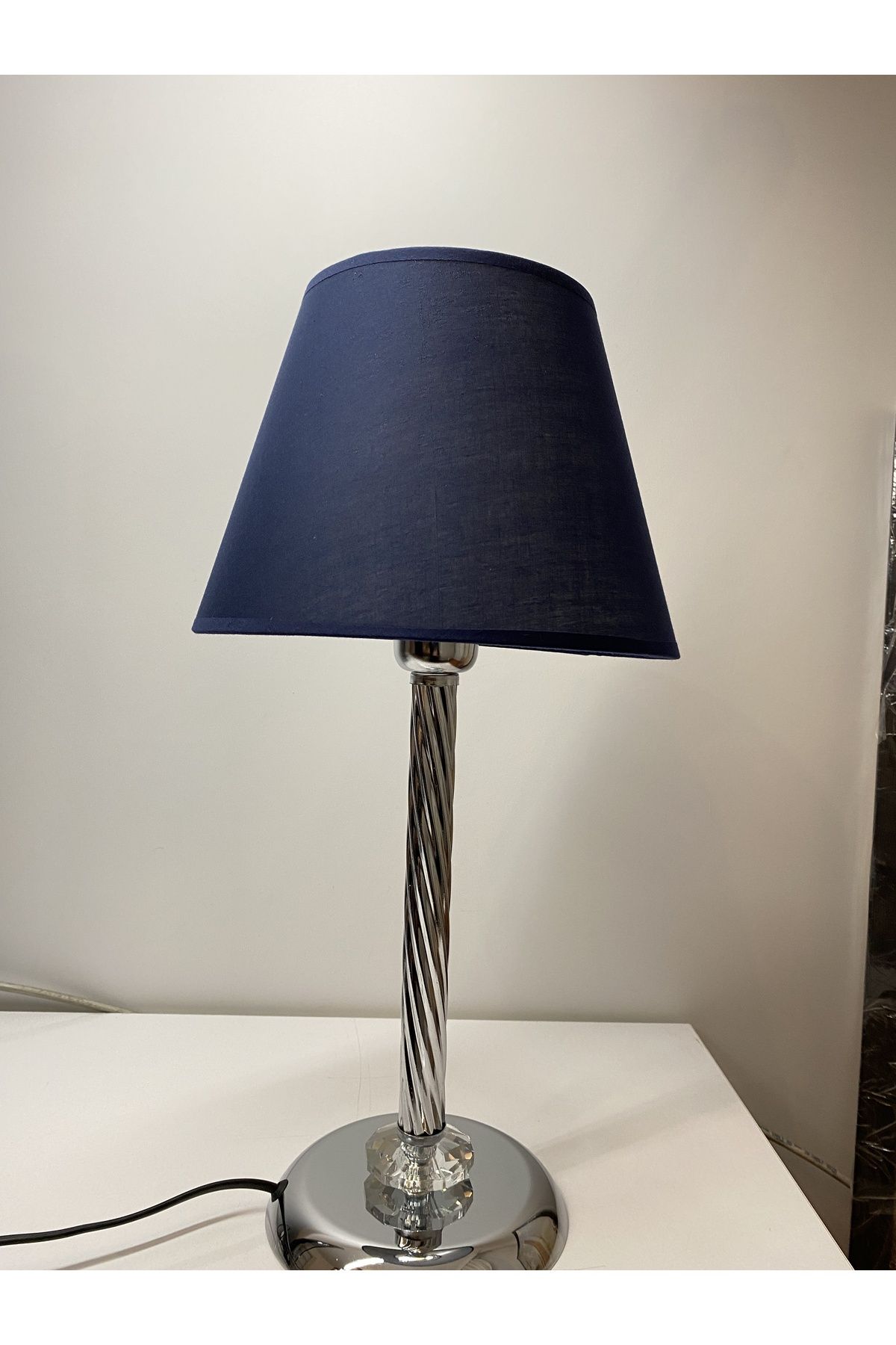 asellus-Mette Twisted Lampshade with crystal detail, stol lamp, Table Lamp chrome Plated (silver color) 7