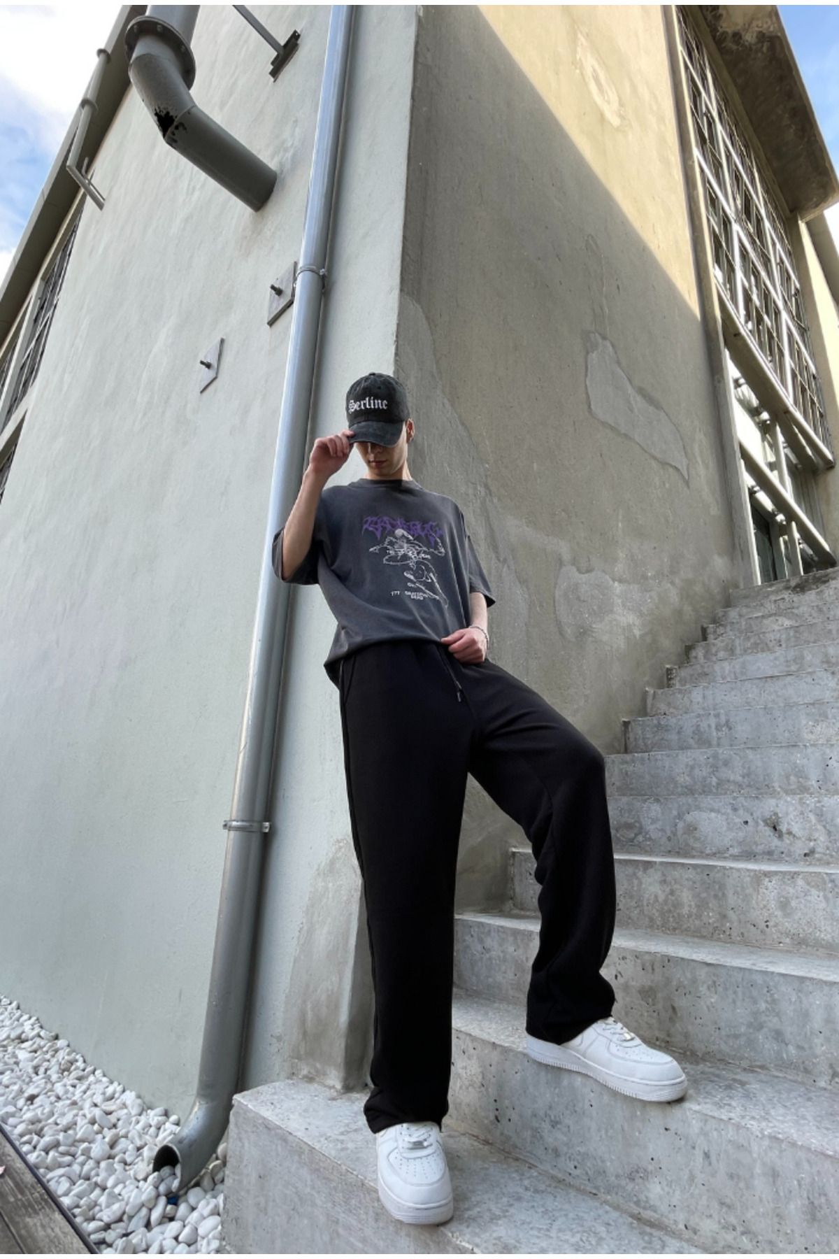 Black baggy tracksuit 2025