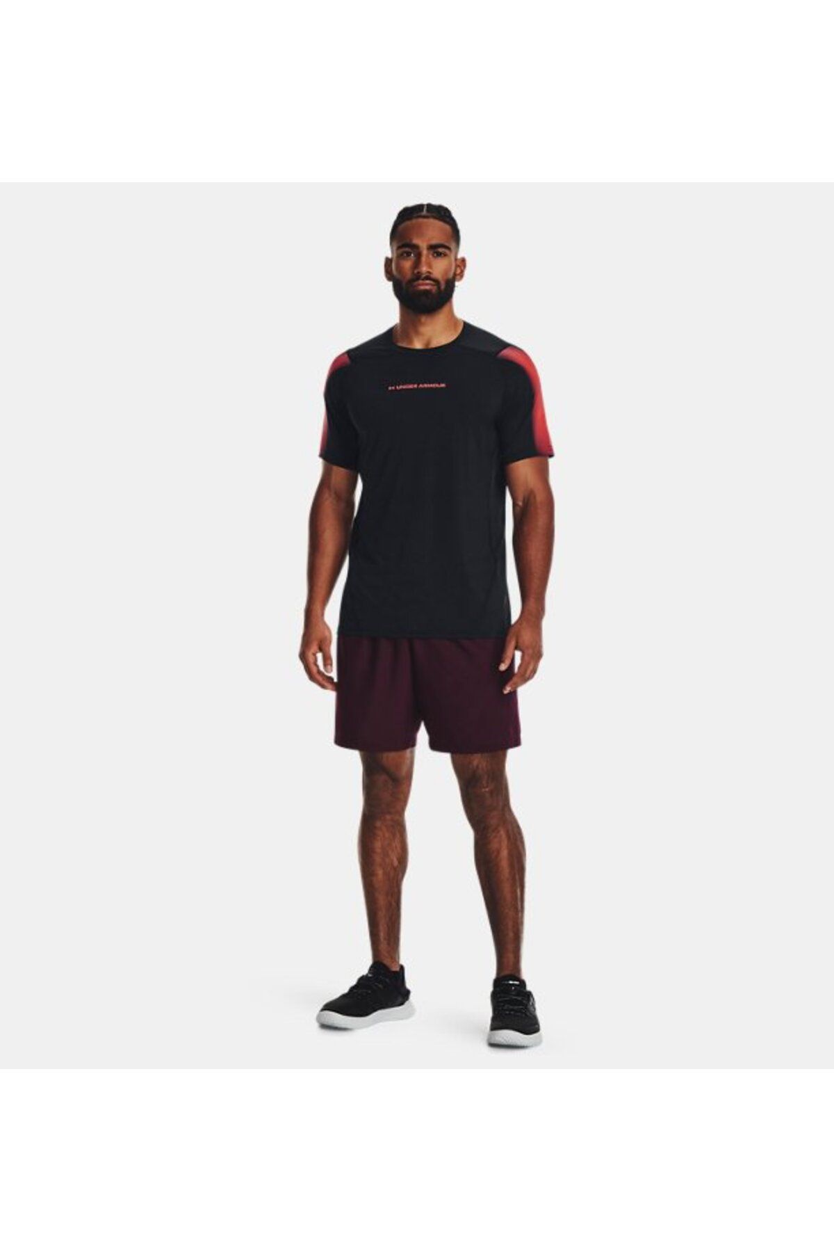 تی شرت مشکی مردانه آستین کوتاه HEATGEAR® 1377160 003 Under Armour