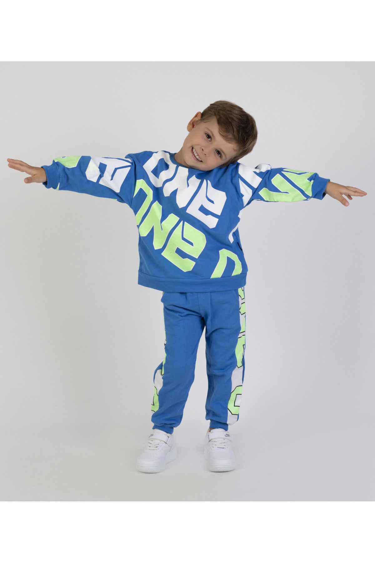 Boys knitted tracksuit hotsell