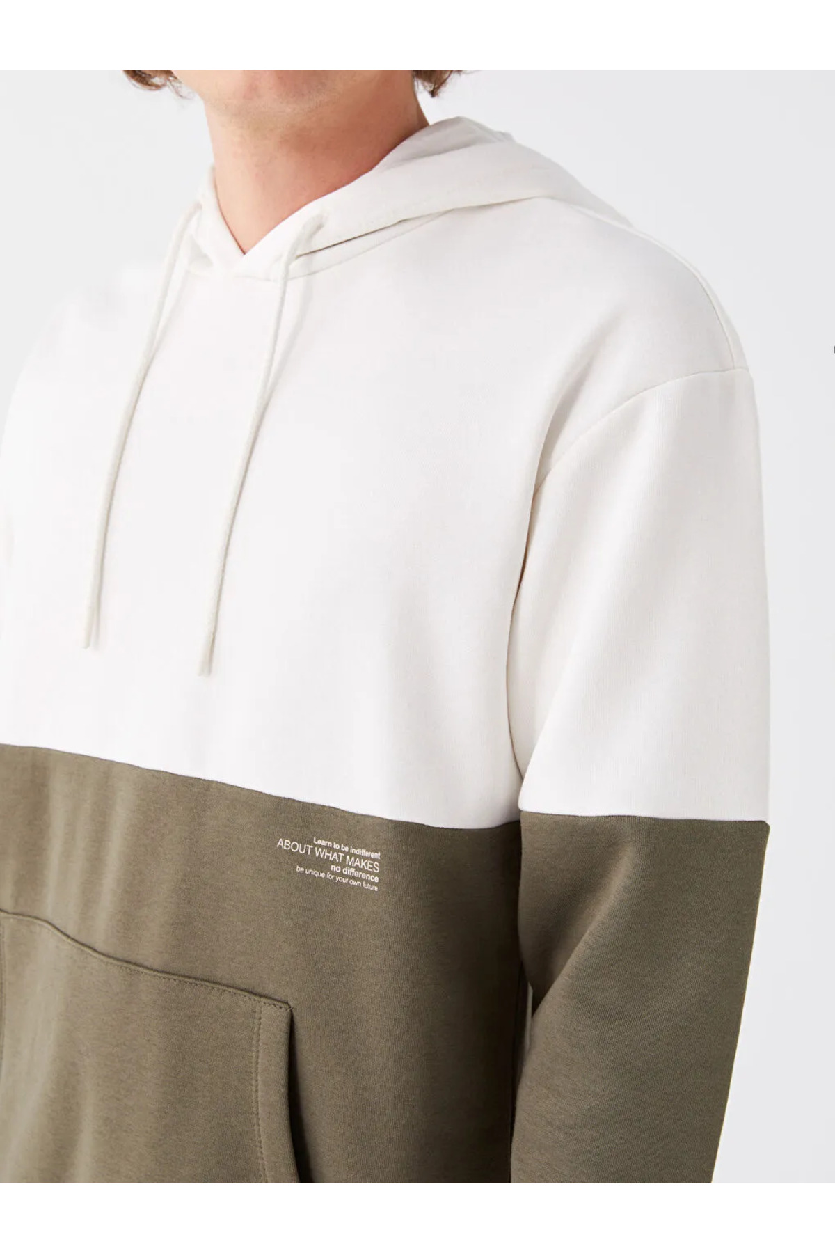 سویشرت مردانه آبی سرمه ای ال سی وایکیکی | W37068Z8 567 اورجینال - تصویر 2