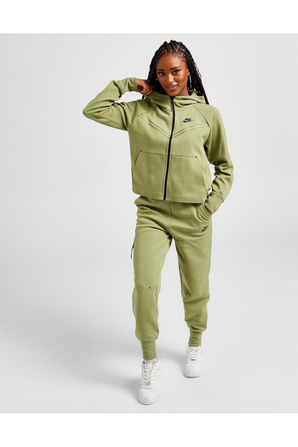 Nike olive sweatsuit discount