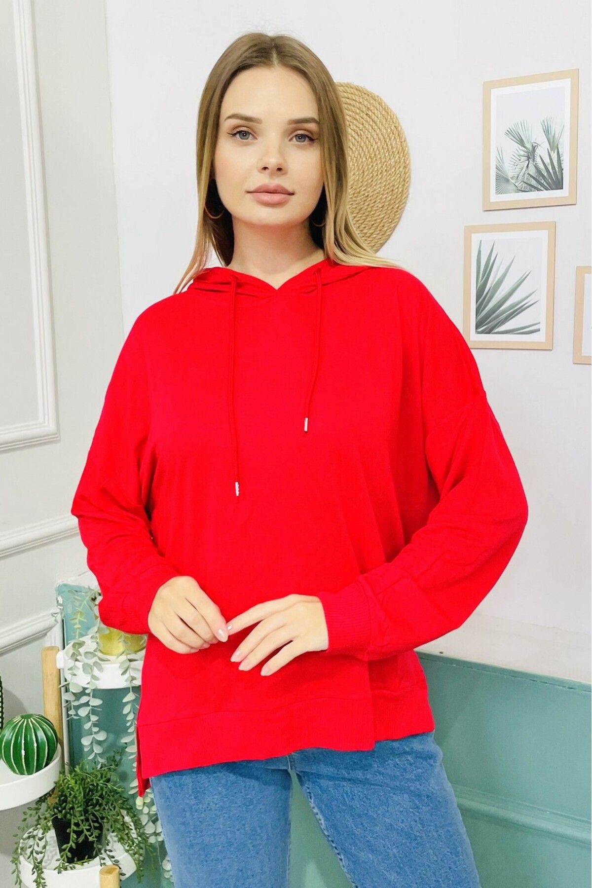 Thin deals oversized hoodie