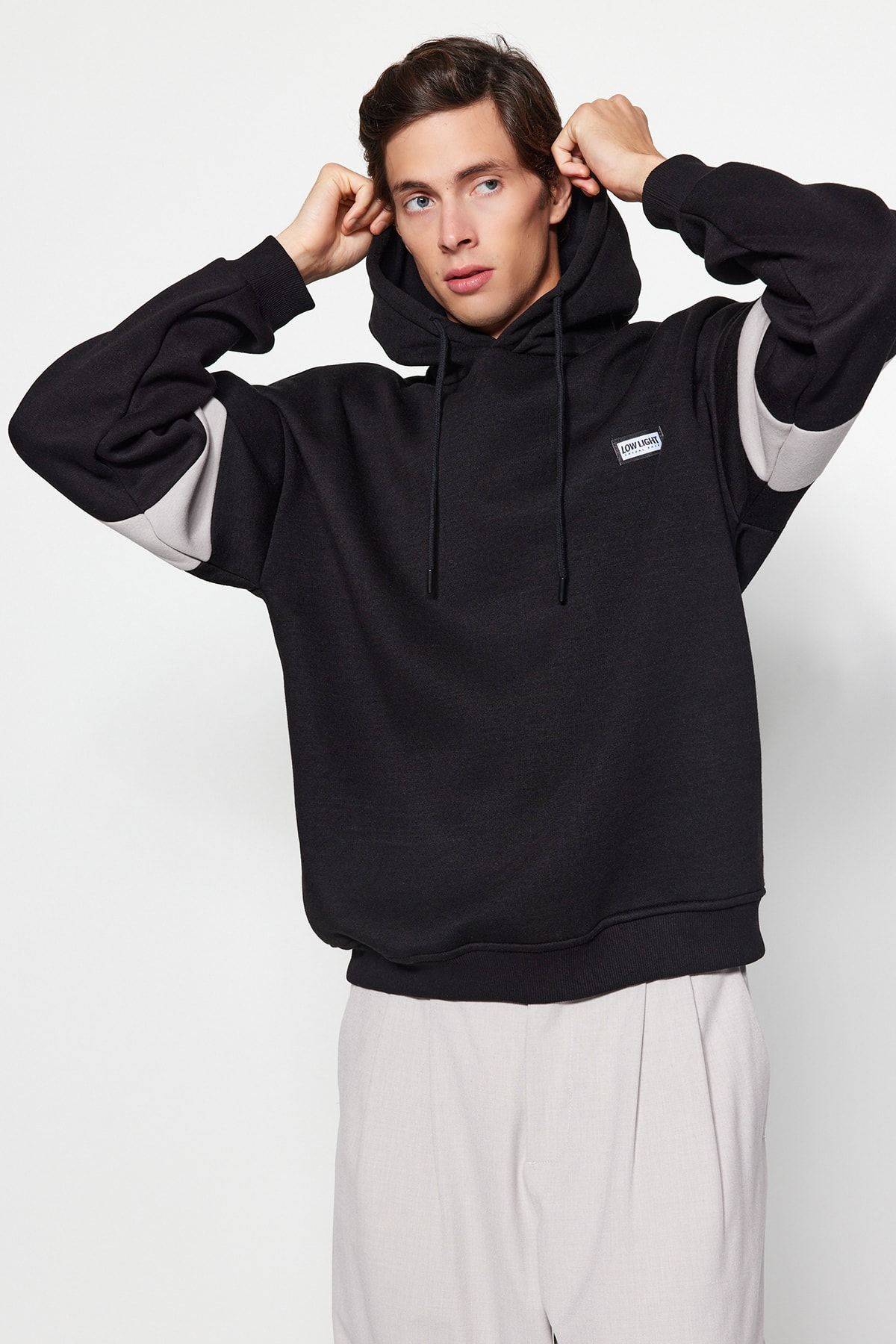 Trendyol Collection Bluza Polarowa Oversize Labeled Black - Color Block, Ciepła Mężczyzna - M